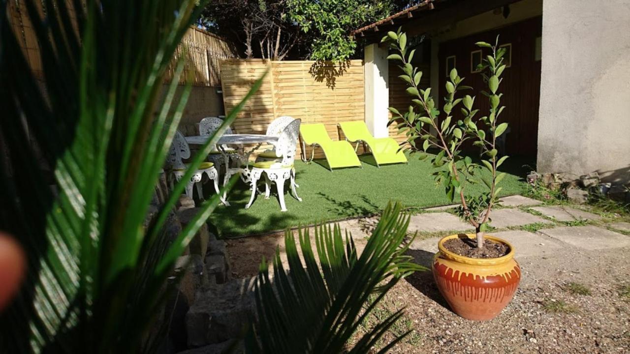 Guest House Provencal Vitrolles (Bouches-du-Rhone) Exterior photo